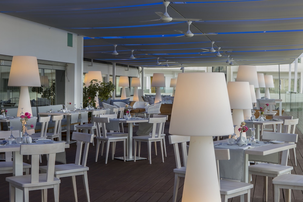 Odessa Beach Hotel — Restaurant & bars in Protaras, Famagusta Region