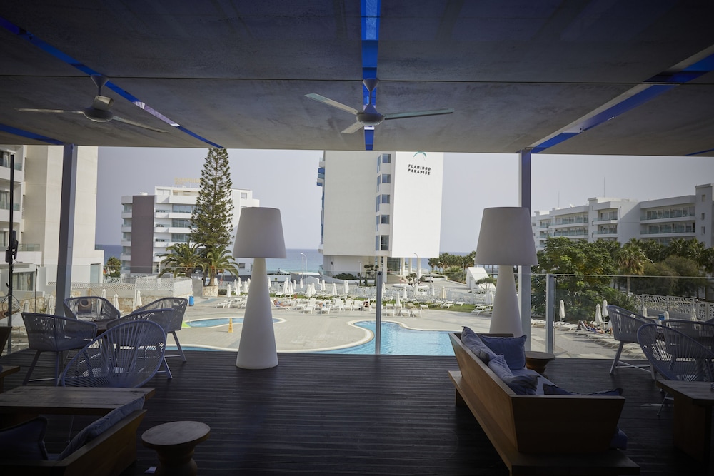 Odessa Beach Hotel — Swimming pool in Protaras, Famagusta Region