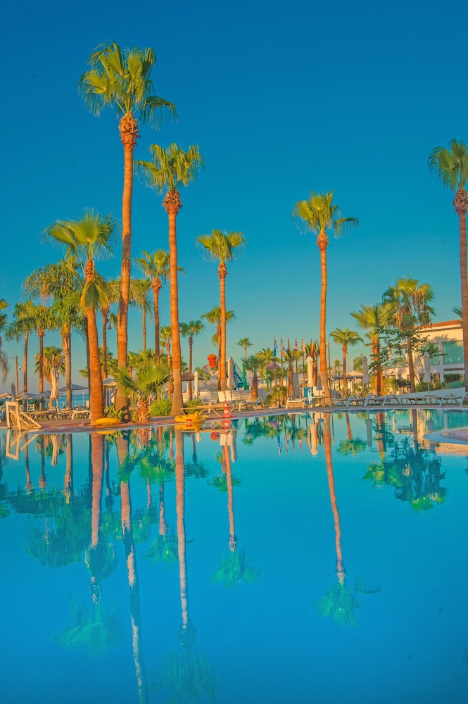 Marlita Beach Hotel Apartments — Swimming pool in Protaras, Famagusta Region