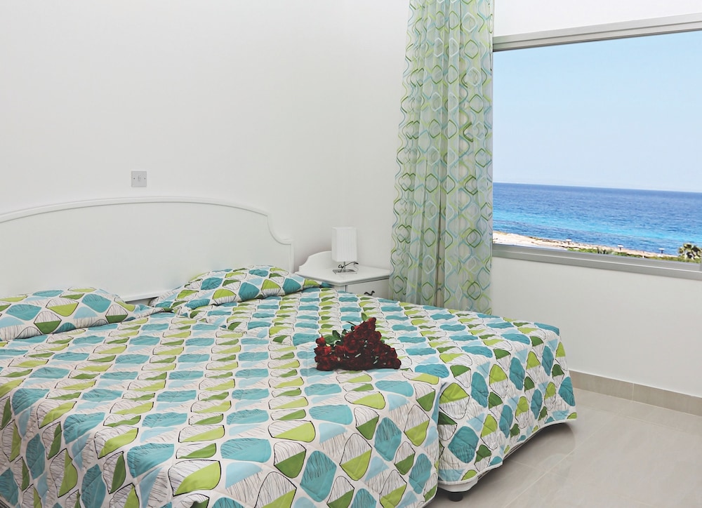 Marlita Beach Hotel Apartments — Hotel rooms in Protaras, Famagusta Region