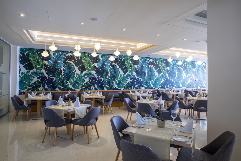 Tsokkos Protaras Hotel — Restaurant & bars in Protaras, Famagusta Region