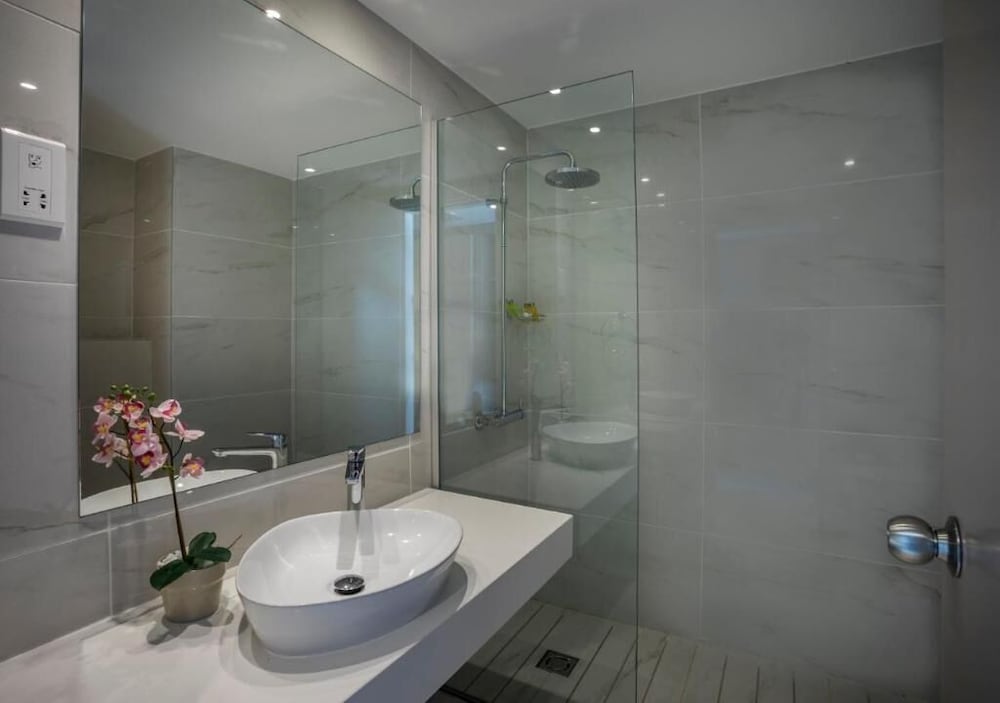 Tsokkos Protaras Hotel — Hotel rooms in Protaras, Famagusta Region