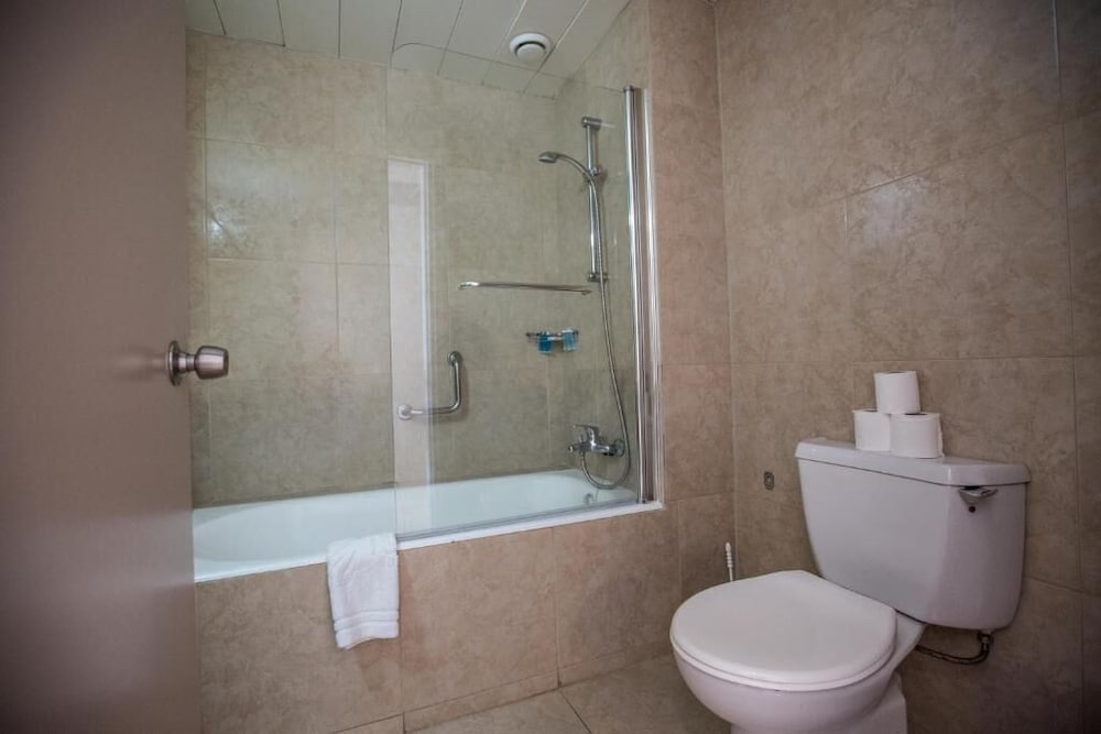 Tsokkos Protaras Hotel — Hotel rooms in Protaras, Famagusta Region