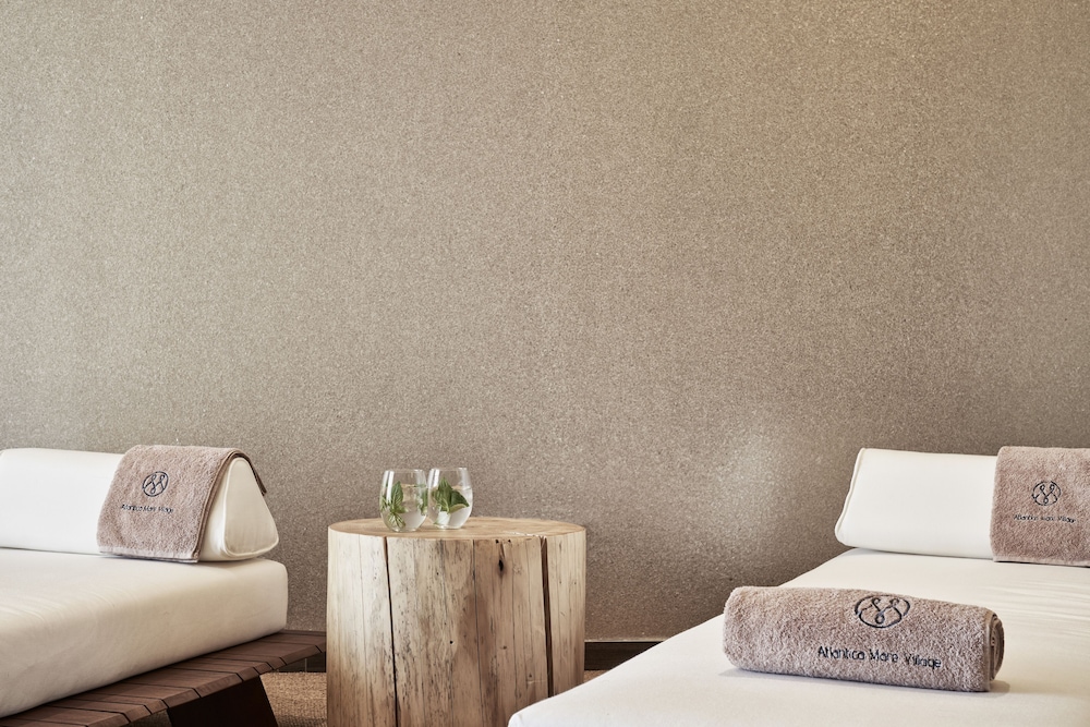Mare Ayia Napa — Hotel rooms in Ayia Napa, Famagusta Region