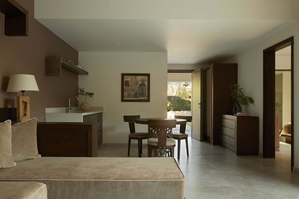 Mare Ayia Napa — Hotel rooms in Ayia Napa, Famagusta Region