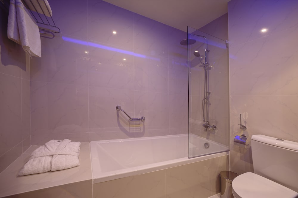 The Josephine Boutique hotel — Hotel rooms in Larnaca, Larnaca Region