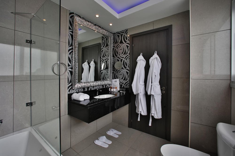 The Josephine Boutique hotel — Hotel rooms in Larnaca, Larnaca Region