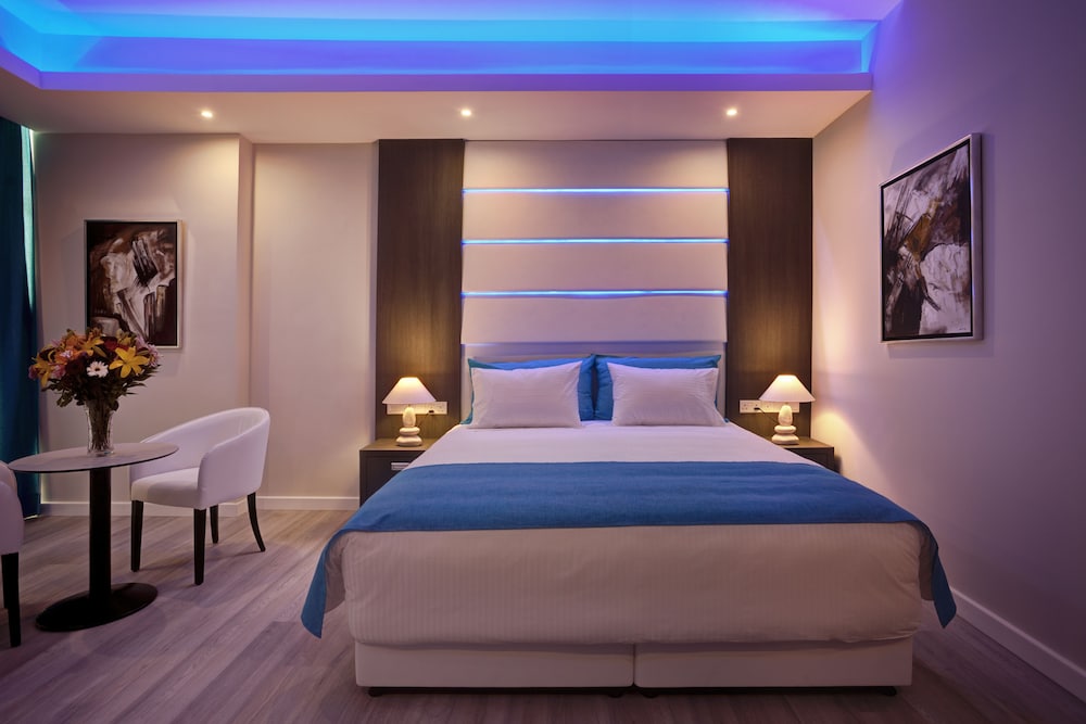 The Josephine Boutique hotel — Hotel rooms in Larnaca, Larnaca Region