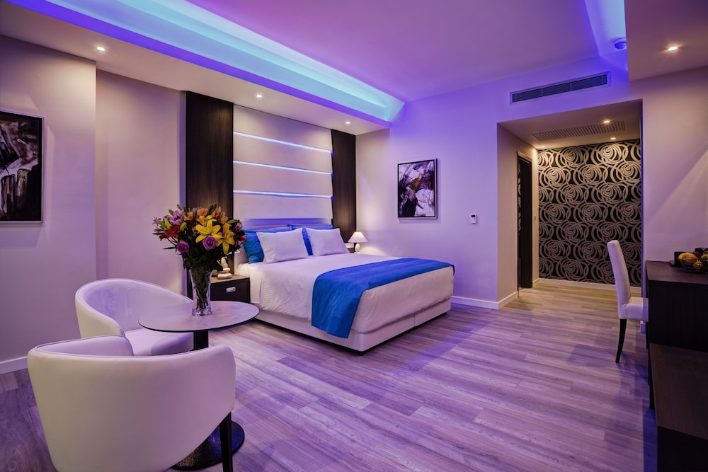 The Josephine Boutique hotel — Hotel rooms in Larnaca, Larnaca Region
