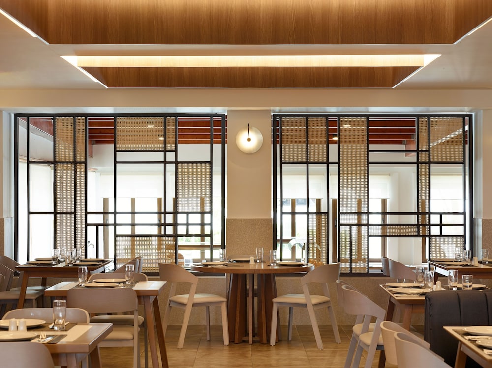 Atlantica Marmari Beach — Restaurant & bars in Marmari (Kos), South Aegean