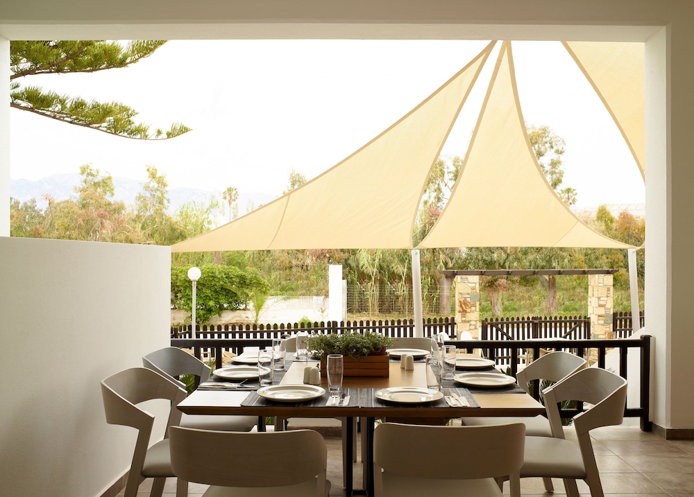 Atlantica Marmari Beach — Restaurant & bars in Marmari (Kos), South Aegean