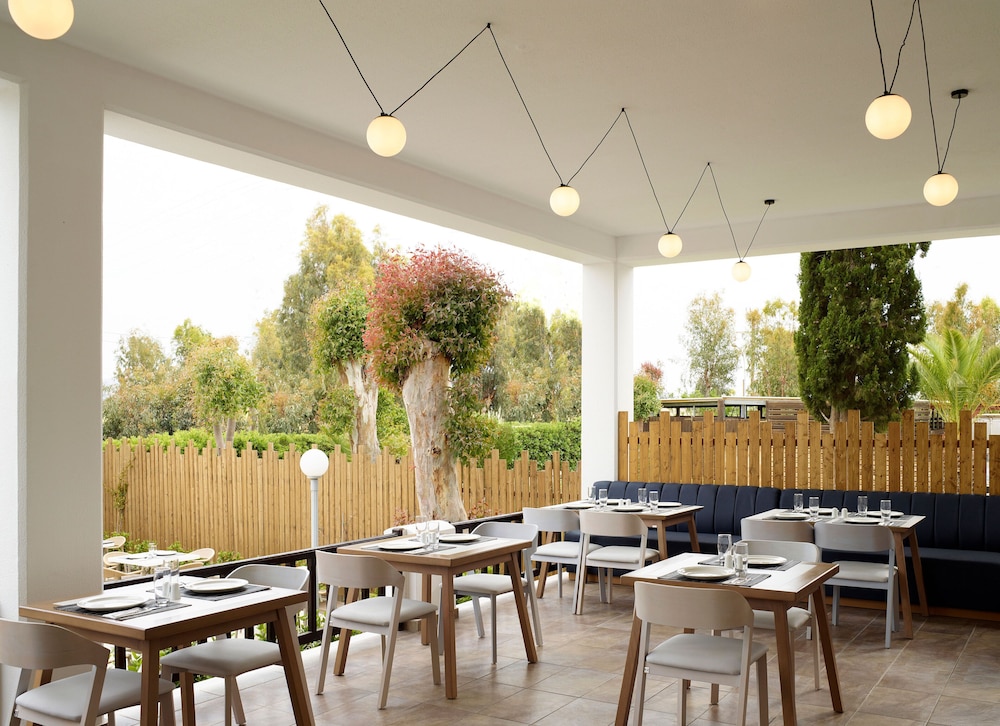 Atlantica Marmari Beach — Restaurant & bars in Marmari (Kos), South Aegean