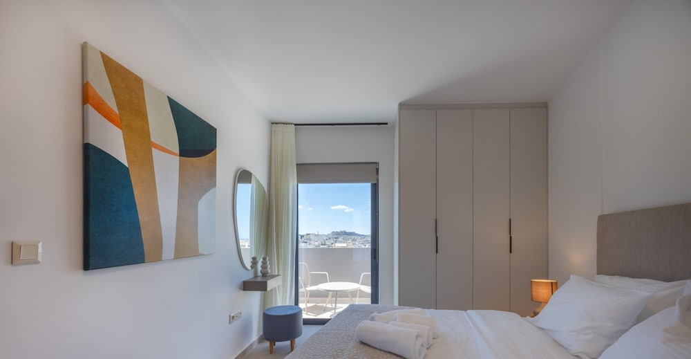 Sokio Attiki Hotel, Bw Premier Collection — Hotel rooms in Athens, Attica