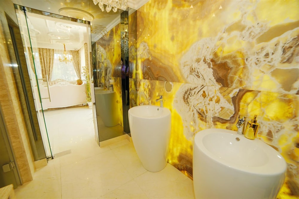 Harmony Suites Saint Vlas — Hotel rooms in Sveti Vlas, Burgas Region