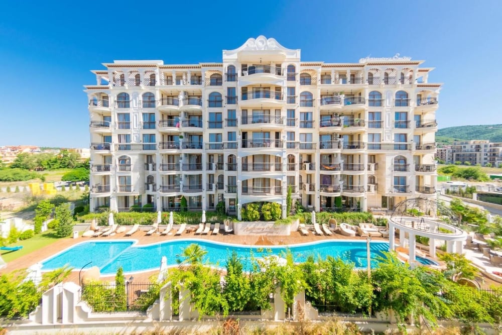 Harmony Suites Saint Vlas — Main photo in Sveti Vlas, Burgas Region