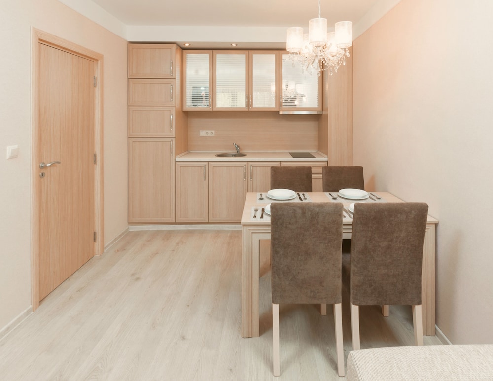 Harmony Suites Saint Vlas — Hotel rooms in Sveti Vlas, Burgas Region