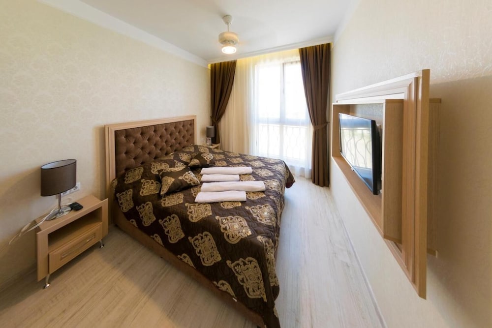 Harmony Suites Saint Vlas — Hotel rooms in Sveti Vlas, Burgas Region