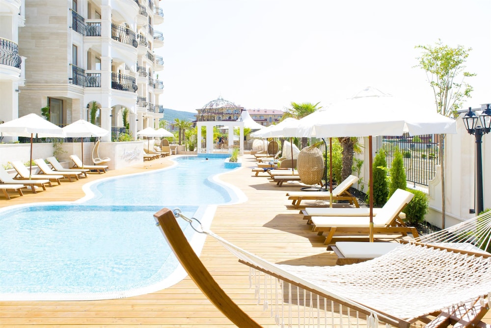 Harmony Suites Saint Vlas — Swimming pool in Sveti Vlas, Burgas Region