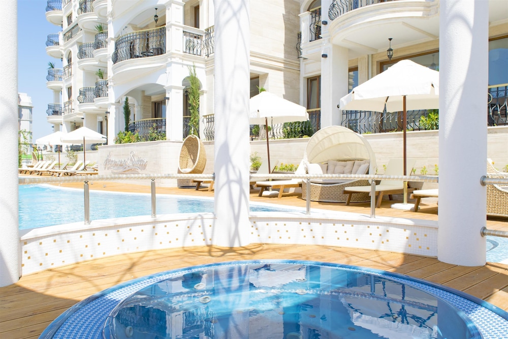 Harmony Suites Saint Vlas — Swimming pool in Sveti Vlas, Burgas Region