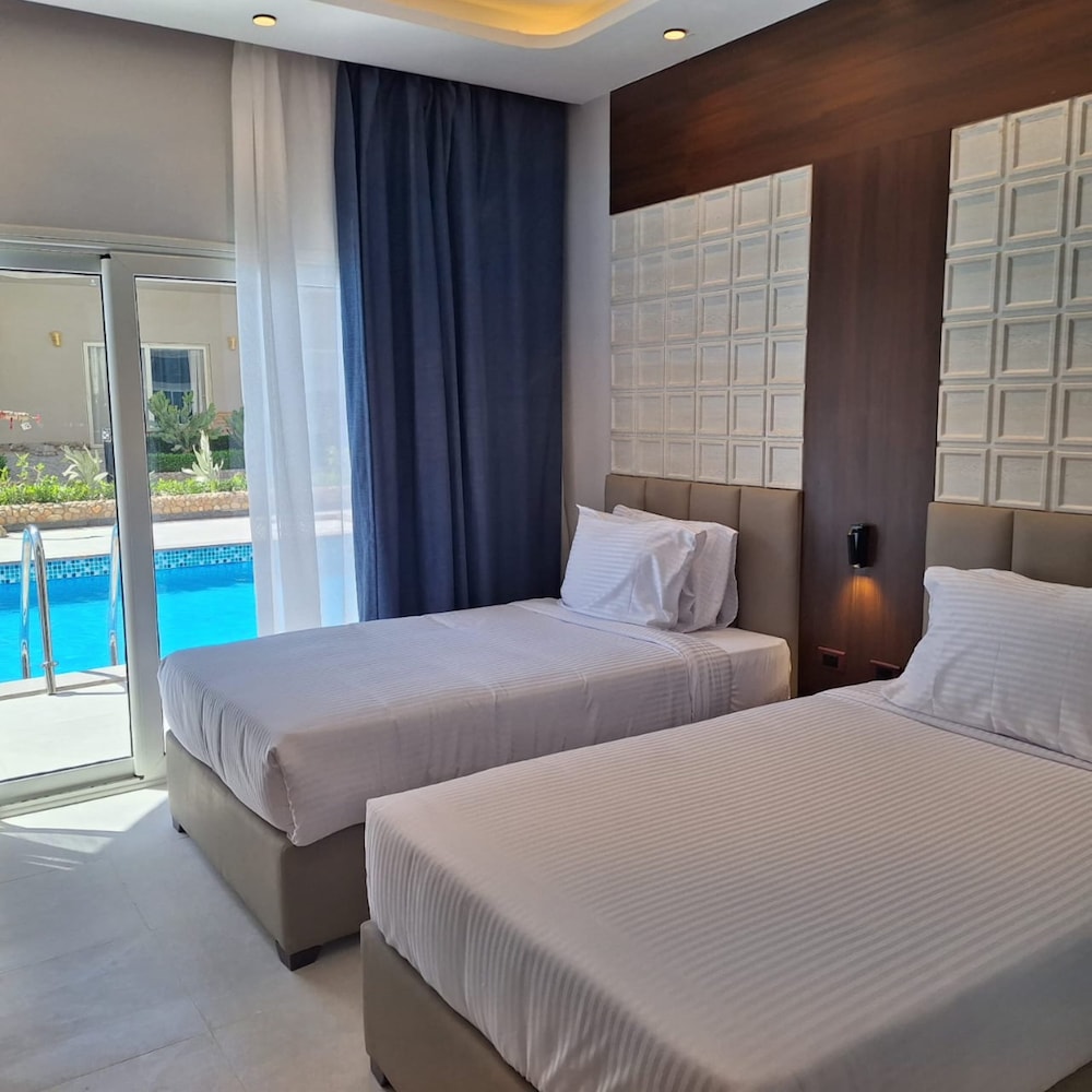Rewaya Majestic Resort — Hotel rooms in Hurghada, Red Sea