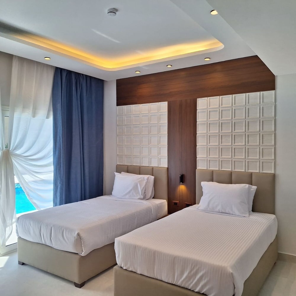 Rewaya Majestic Resort — Hotel rooms in Hurghada, Red Sea