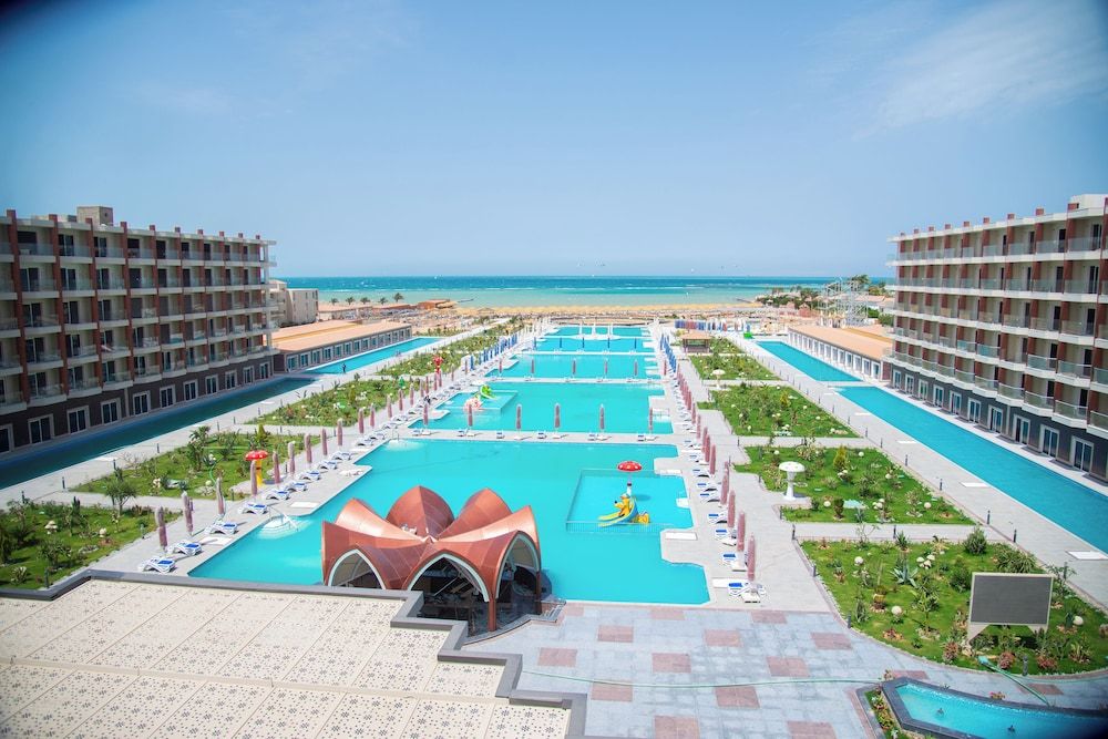 Rewaya Majestic Resort