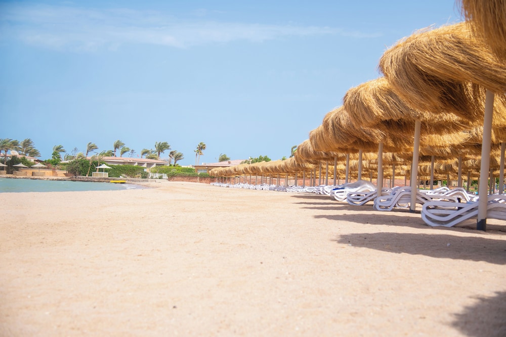 Rewaya Majestic Resort — Beach in Hurghada, Red Sea