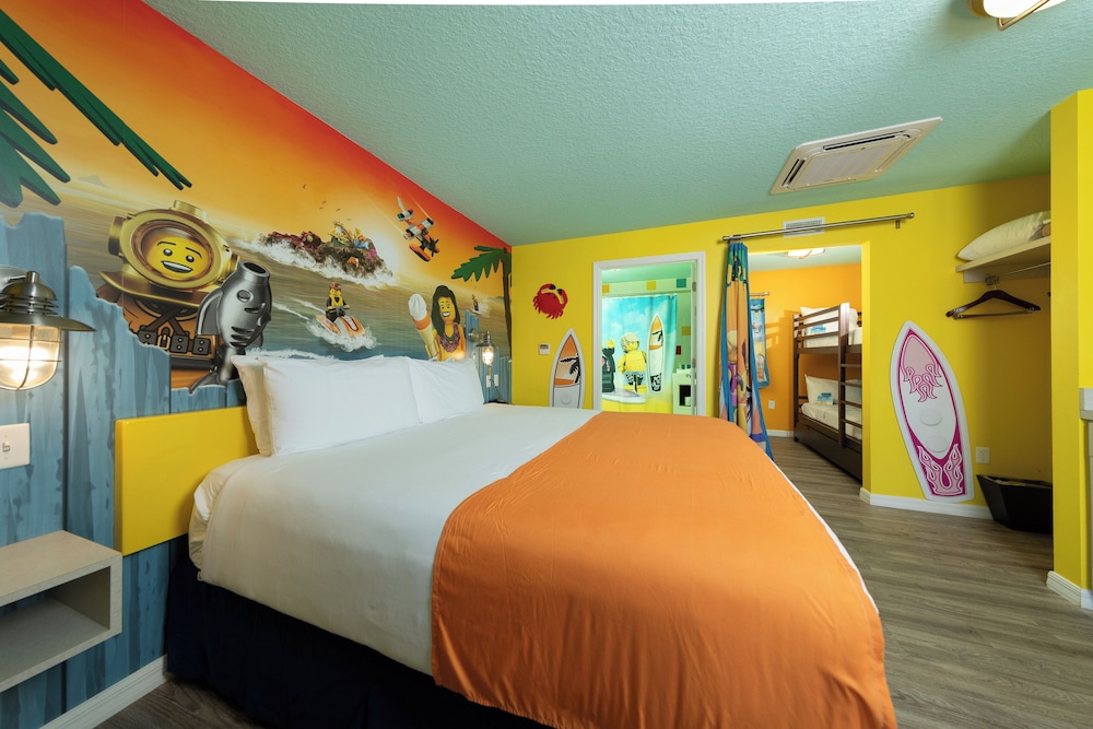 LEGOLAND Beach Retreat — Hotel rooms in Winter Haven, Florida