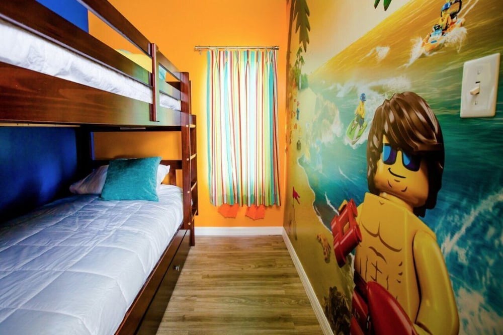 LEGOLAND Beach Retreat — Hotel rooms in Winter Haven, Florida