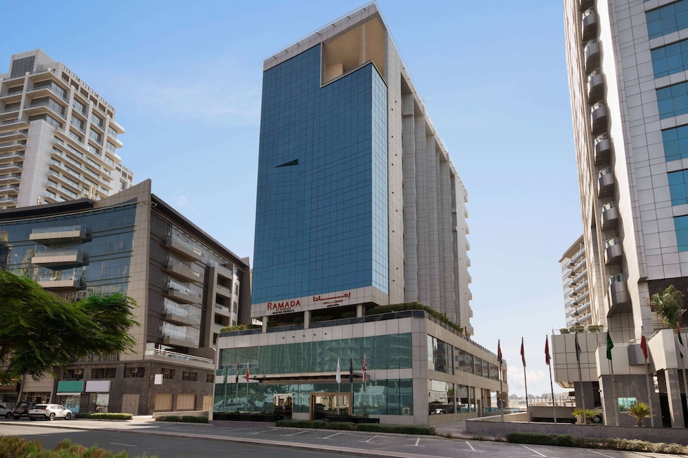 Ramada by Wyndham Dubai Barsha Heights — Hotel building in Dubai