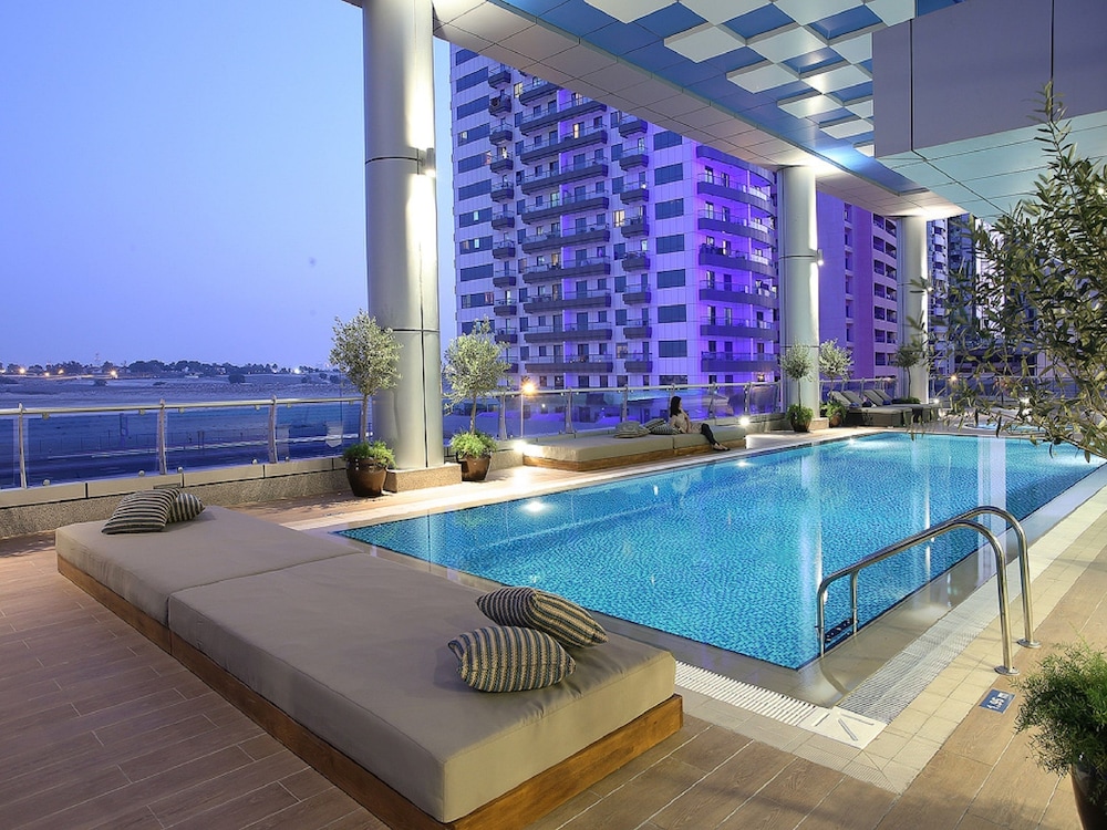 Ramada by Wyndham Dubai Barsha Heights - zdjęcie 5