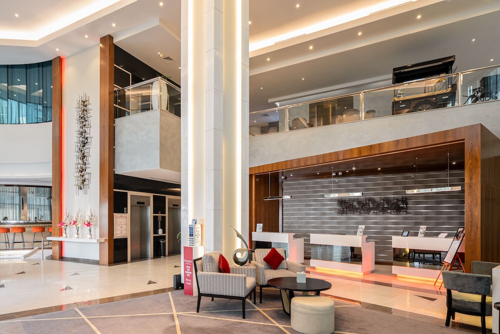 Ramada by Wyndham Dubai Barsha Heights — Hotel building in Dubai