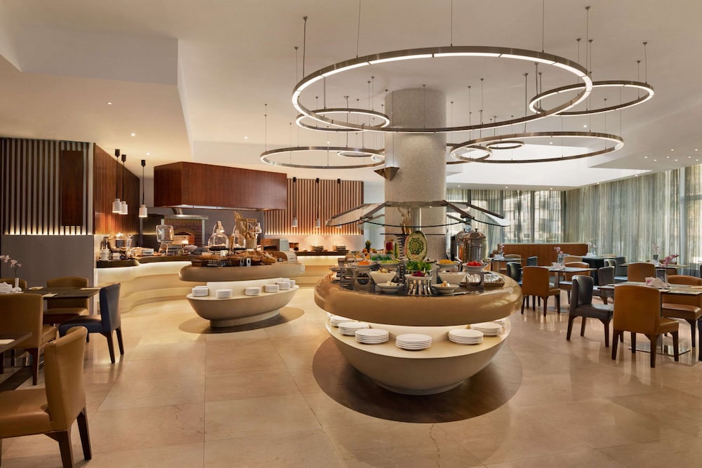Ramada by Wyndham Dubai Barsha Heights — Restaurant & bars in Dubai