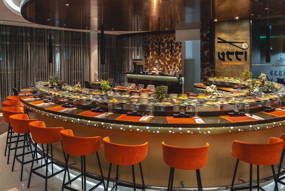 Ramada by Wyndham Dubai Barsha Heights — Restaurant & bars in Dubai