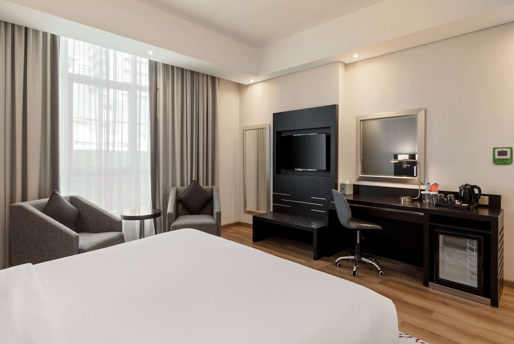 Ramada by Wyndham Dubai Barsha Heights — Hotel rooms in Dubai