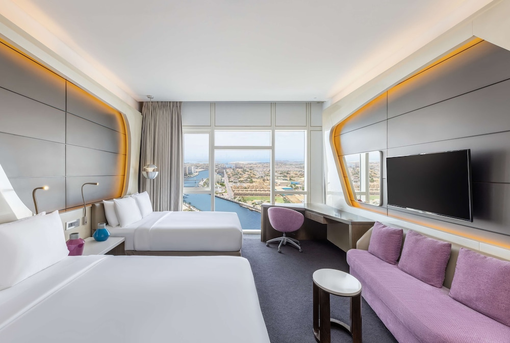 V Hotel Dubai, Curio Collection by Hilton - zdjęcie 4