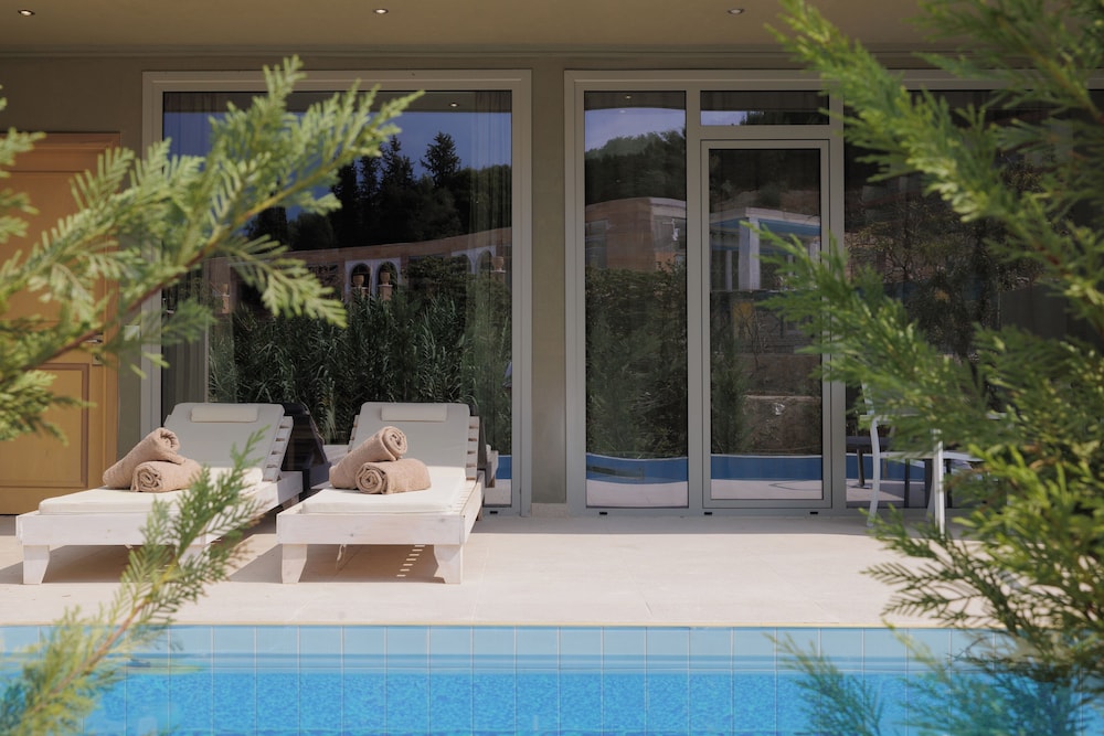 Mythos Panorama — Swimming pool in Chlomou, Ionian Islands