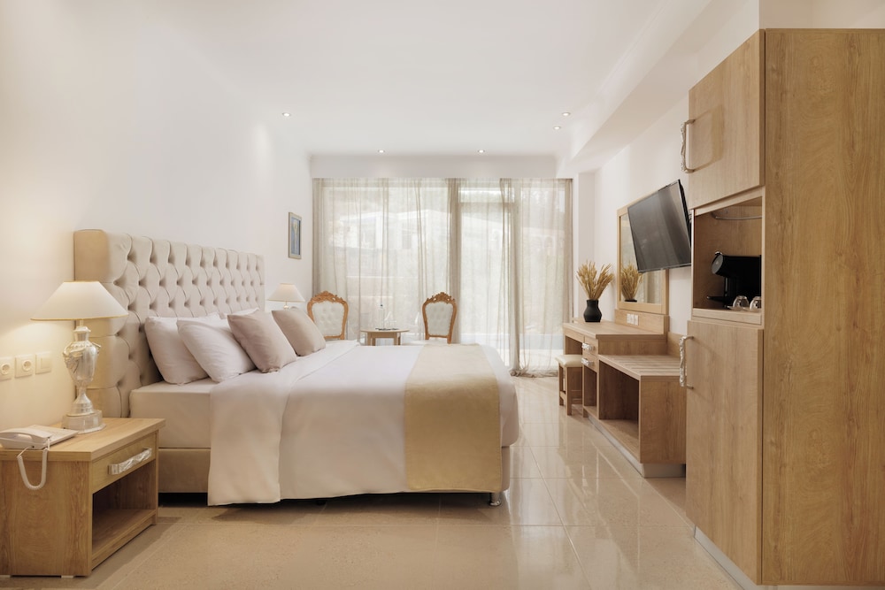 Mythos Panorama — Hotel rooms in Chlomou, Ionian Islands