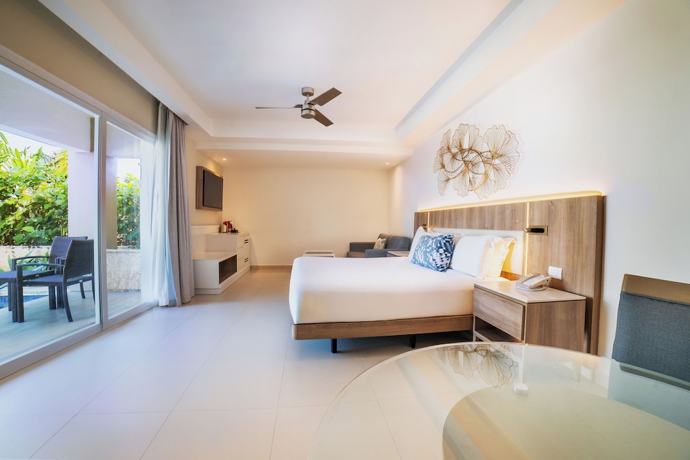 Royalton Punta Cana, An Autograph Collection All-Inclusive Resort & Casino — Rooms in Bavaro, La Altagracia