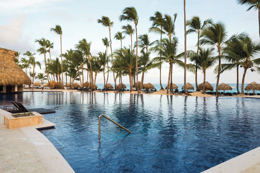 Royalton Punta Cana, An Autograph Collection All-Inclusive Resort & Casino — Pool in Bavaro, La Altagracia