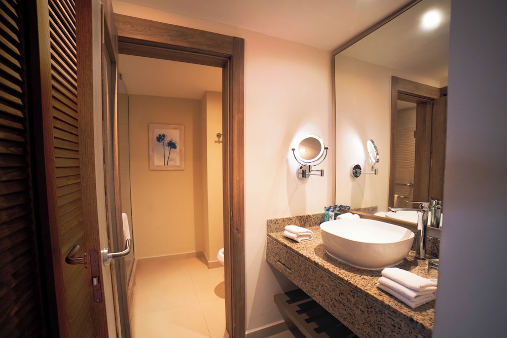 Royalton Punta Cana, An Autograph Collection All-Inclusive Resort & Casino — Rooms in Bavaro, La Altagracia