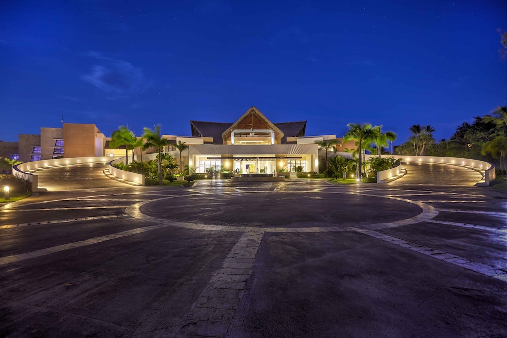 Royalton Punta Cana, An Autograph Collection All-Inclusive Resort & Casino — Outdoor in Bavaro, La Altagracia