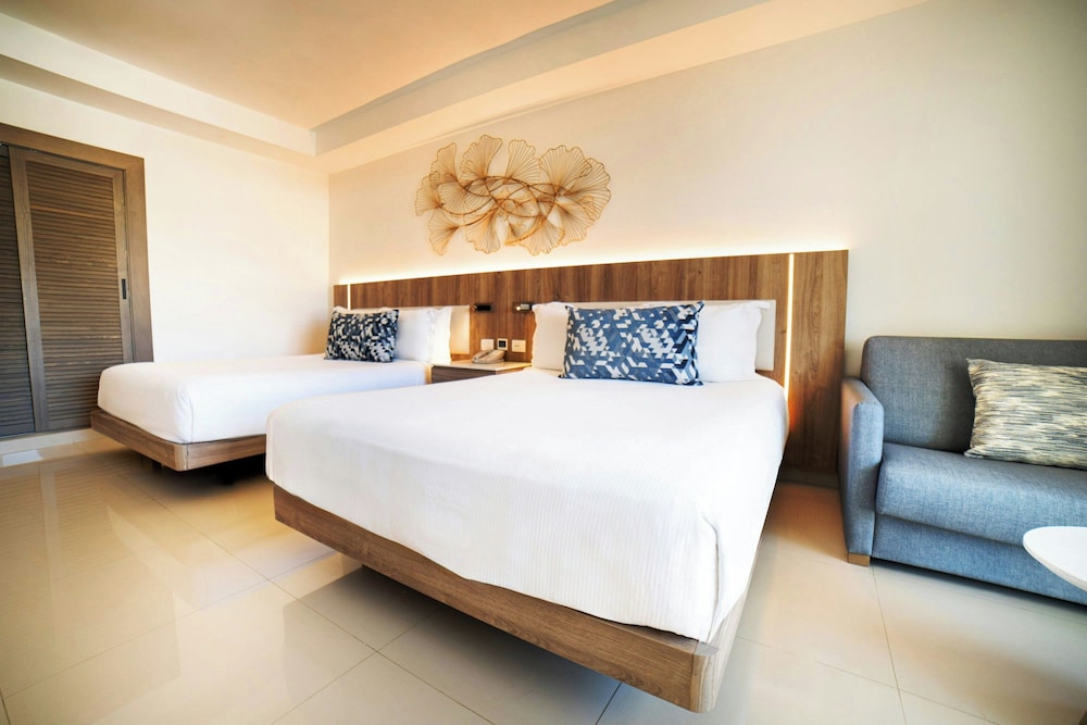 Royalton Punta Cana, An Autograph Collection All-Inclusive Resort & Casino — Rooms in Bavaro, La Altagracia
