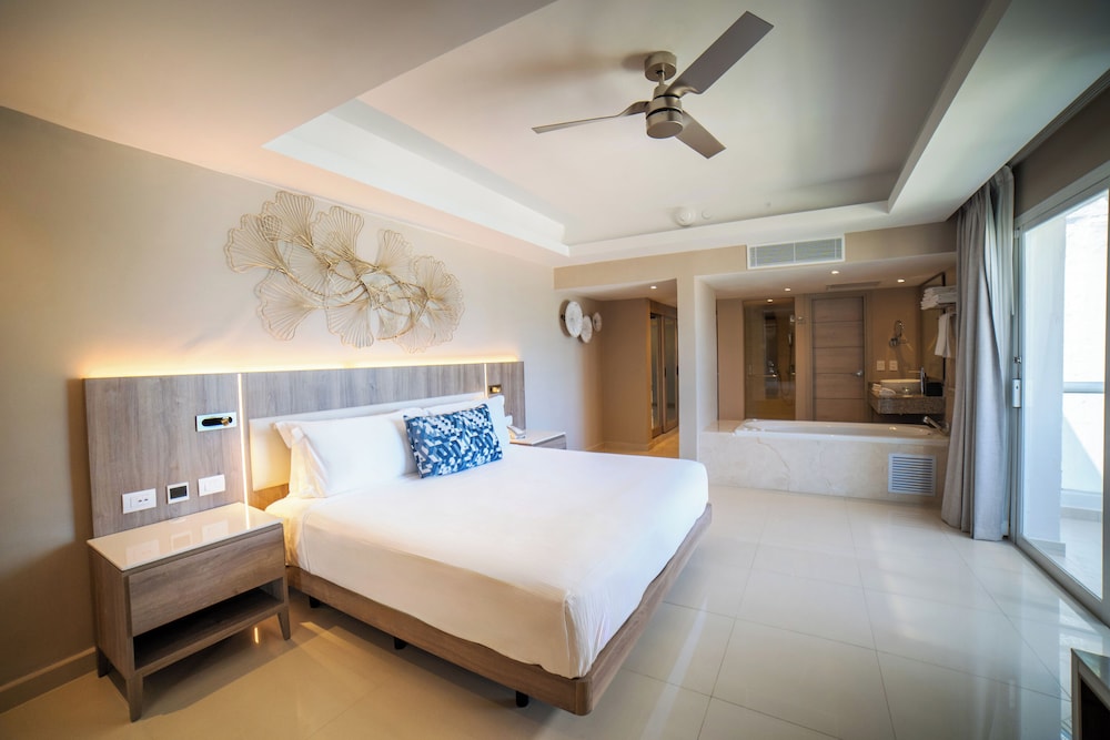 Royalton Punta Cana, An Autograph Collection All-Inclusive Resort & Casino — Rooms in Bavaro, La Altagracia