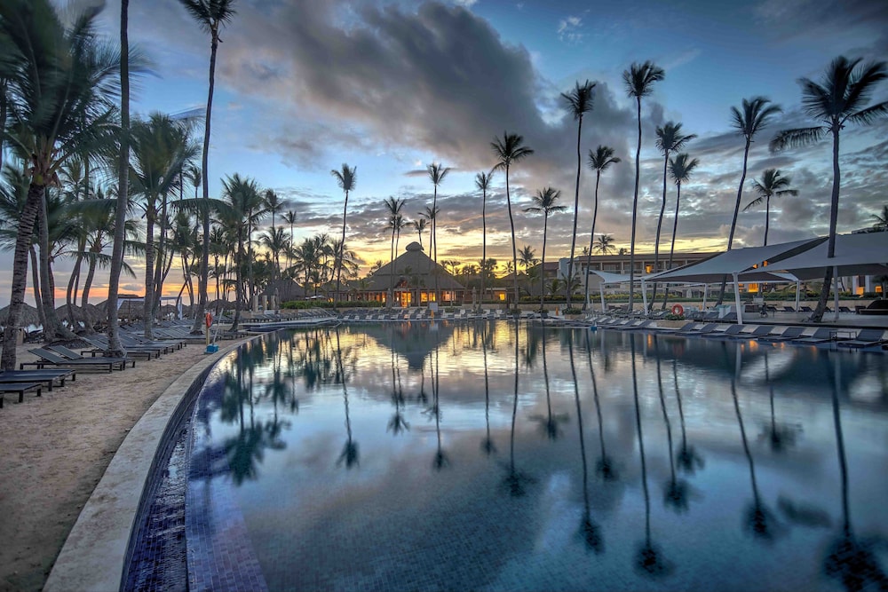 Royalton Punta Cana, An Autograph Collection All-Inclusive Resort & Casino — Pool in Bavaro, La Altagracia