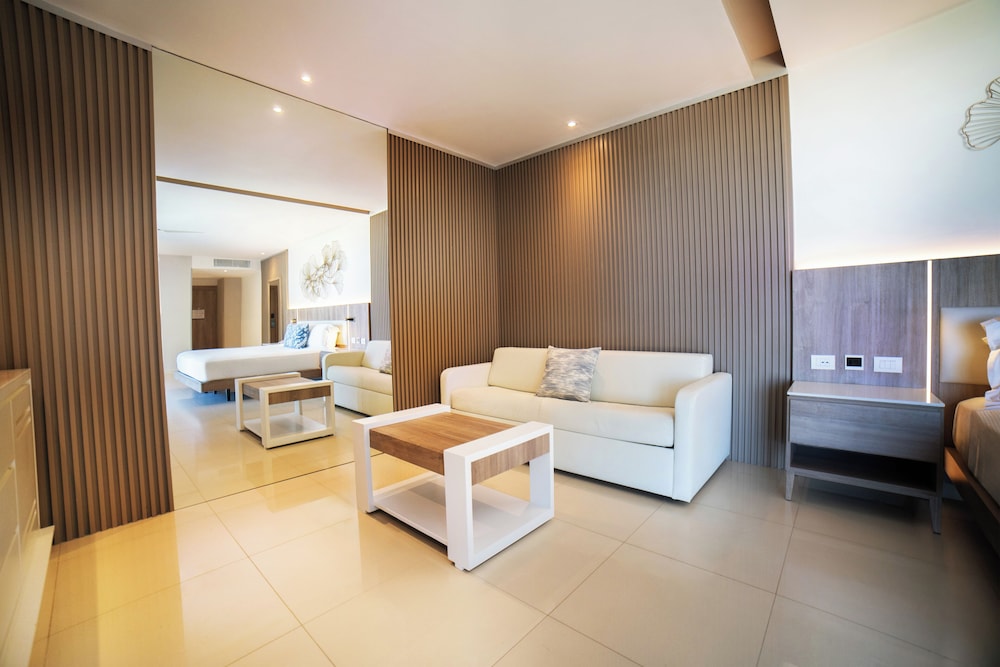 Royalton Punta Cana, An Autograph Collection All-Inclusive Resort & Casino — Rooms in Bavaro, La Altagracia