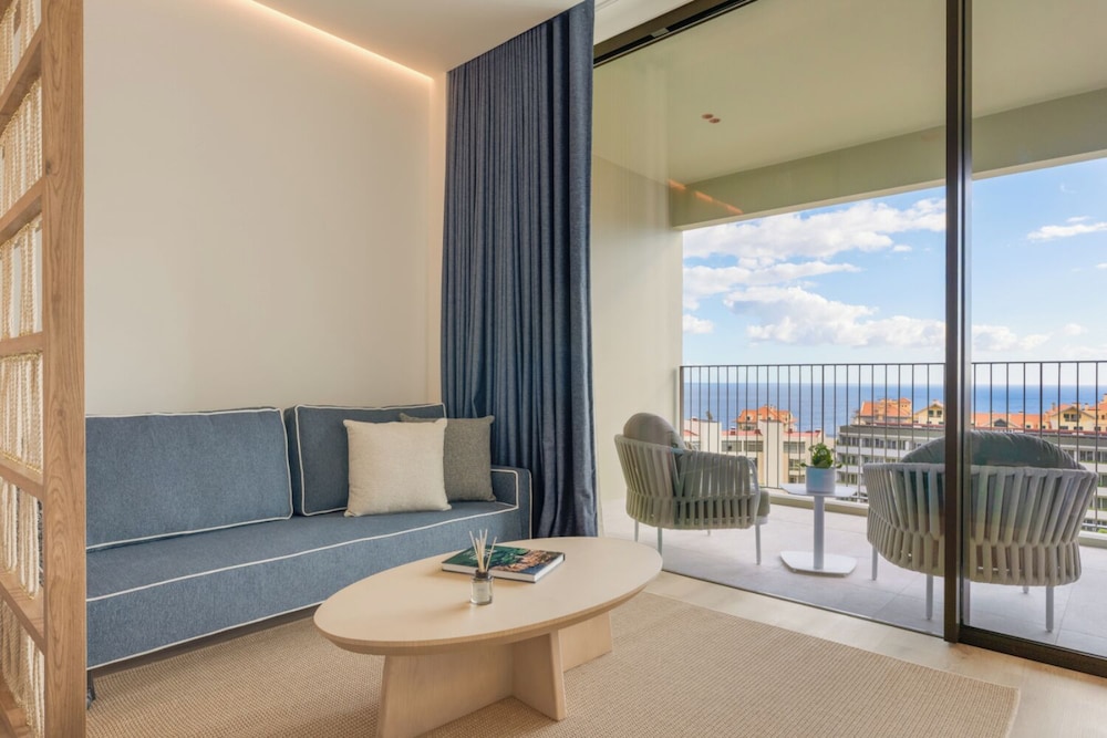 The Editory Ocean Way Funchal — Hotel rooms in Funchal, Madeira