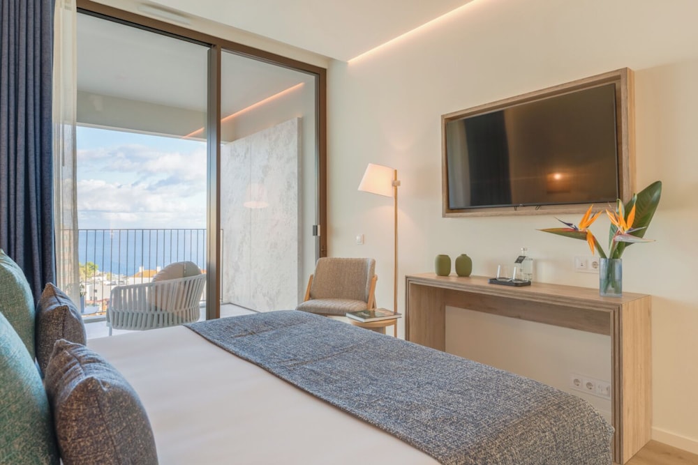 The Editory Ocean Way Funchal — Hotel rooms in Funchal, Madeira