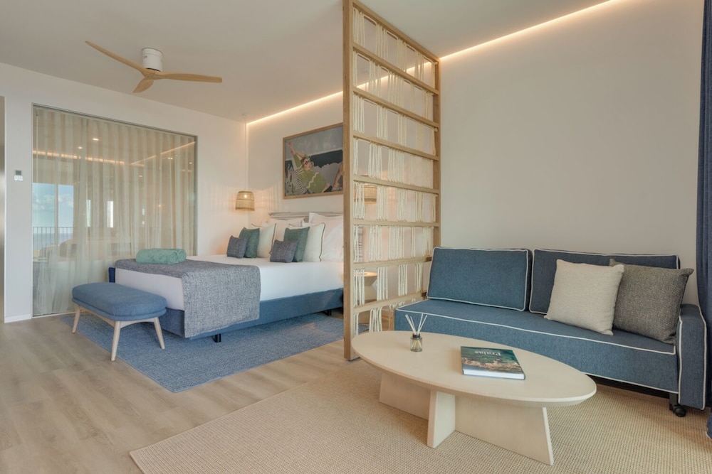 The Editory Ocean Way Funchal — Hotel rooms in Funchal, Madeira