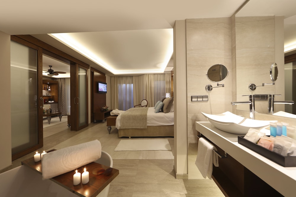 Majestic Mirage Punta Cana, All Suite Resort - All Inclusive — Rooms in Bavaro, La Altagracia